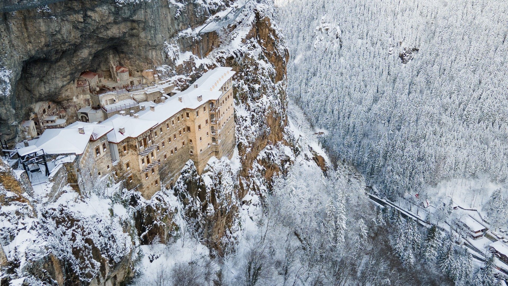 „Choćby wasze grzechy były jak szkarłat, nad śnieg wybieleją” (Iz 1,18) - Zimowy biblijny dzień skupienia